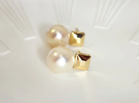 South sea pearl earring