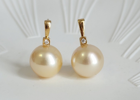 South sea pearl earring